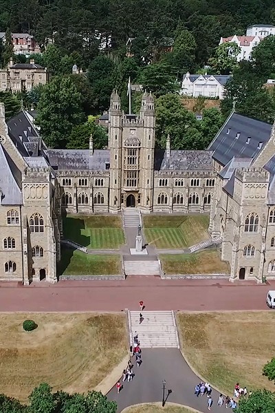 Malvern College